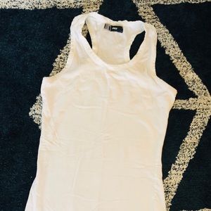White Tank Basic